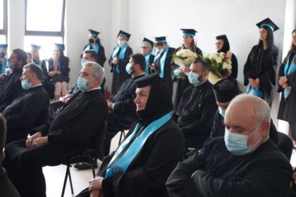 Cursul festiv al studenţilor şi masteranzilor teologi gălăţeni – fotografia 4