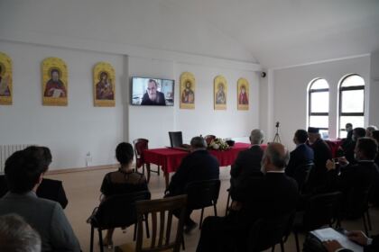 Cursul festiv al studenţilor şi masteranzilor teologi gălăţeni – fotografia 5
