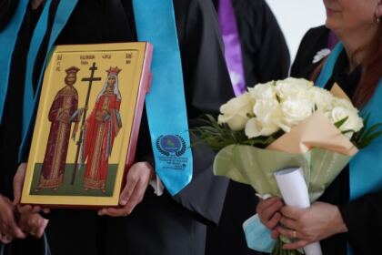 Cursul festiv al studenţilor şi masteranzilor teologi gălăţeni – fotografia 23