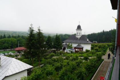 Sărbătoarea Preasfintei Treimi în pădurea Buciumenilor – fotografia 6
