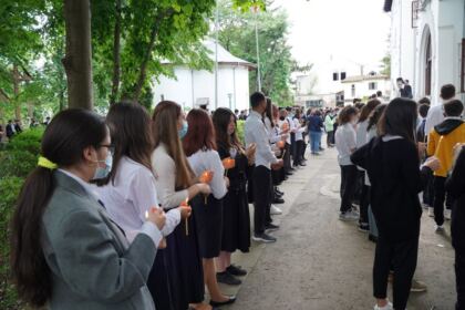 Elevii Seminarului Teologic „Sfântul Andrei“ din Galaţi au început cursurile în format fizic – fotografia 21