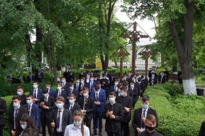 Elevii Seminarului Teologic „Sfântul Andrei“ din Galaţi au început cursurile în format fizic – fotografia 29