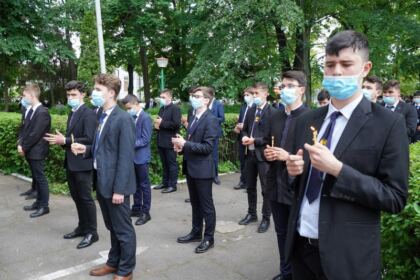 Elevii Seminarului Teologic „Sfântul Andrei“ din Galaţi au început cursurile în format fizic – fotografia 30