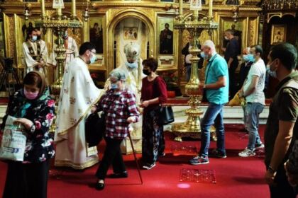 Activitate filantropică în Duminica vindecării slăbănogului de la Vitezda – fotografia 12