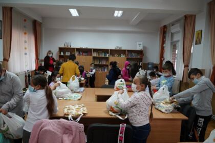 Ziua Internaţională a Copilului în Arhiepiscopia Dunării de Jos – fotografia 34
