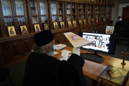 O nouă întrunire cu elevii participanţi la concursul prilejuit de Duminica Ortodoxiei – fotografia 11