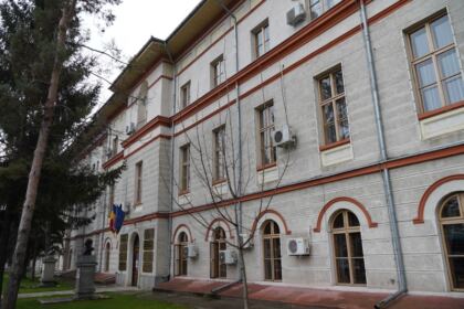 Simpozion dedicat Duminicii Ortodoxiei la Galaţi – fotografia 1