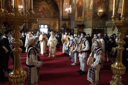 Duminica Ortodoxiei sărbătorită în Arhiepiscopia Dunării de Jos – fotografia 17