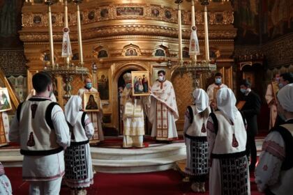 Duminica Ortodoxiei sărbătorită în Arhiepiscopia Dunării de Jos – fotografia 56