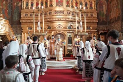Duminica Ortodoxiei sărbătorită în Arhiepiscopia Dunării de Jos – fotografia 59