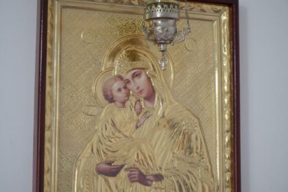 Daruri pentru Maternitatea „Buna Vestire“ din Galați și pentru vârstnicii nevoiaşi – fotografia 7