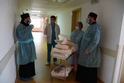 Daruri de sărbătoarea Bunei Vestiri oferite Spitalul de Obstetrică şi Ginecologie din Brăila – fotografia 24