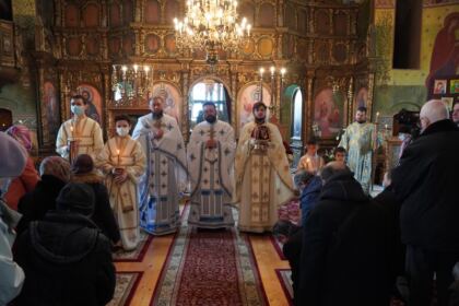 Daruri pentru Maternitatea „Buna Vestire“ din Galați și pentru vârstnicii nevoiaşi – fotografia 13