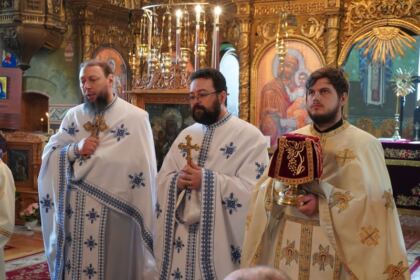 Daruri pentru Maternitatea „Buna Vestire“ din Galați și pentru vârstnicii nevoiaşi – fotografia 15
