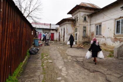 Daruri pentru Maternitatea „Buna Vestire“ din Galați și pentru vârstnicii nevoiaşi – fotografia 32