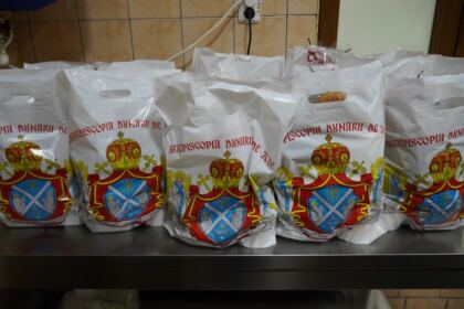 Daruri oferite de Centrul social „Sfântul Vasile cel Mare“ din Brăila – fotografia 15