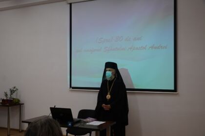 Sesiune de comunicări ştiinţifice în cadrul sărbătorilor Sfântului Apostol Andrei la Galaţi – fotografia 6