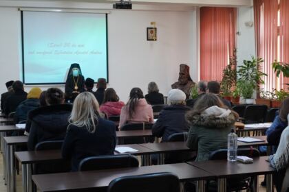 Sesiune de comunicări ştiinţifice în cadrul sărbătorilor Sfântului Apostol Andrei la Galaţi – fotografia 11