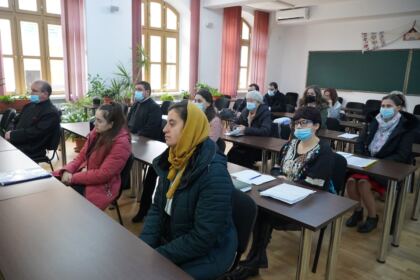 Sesiune de comunicări ştiinţifice în cadrul sărbătorilor Sfântului Apostol Andrei la Galaţi – fotografia 12