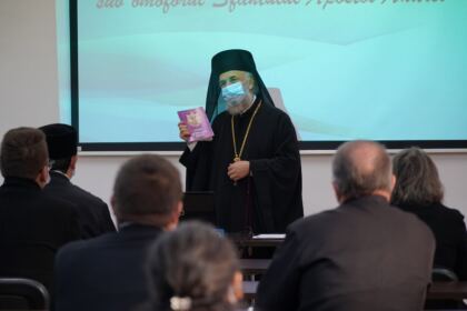 Sesiune de comunicări ştiinţifice în cadrul sărbătorilor Sfântului Apostol Andrei la Galaţi – fotografia 20