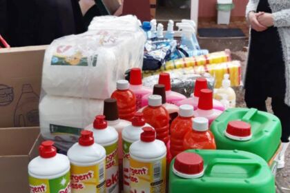 Activităţi social-filantropice îndreptate către semenii aflaţi în dificultate – fotografia 21