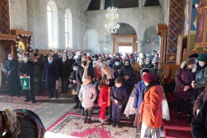 Parohia „Sf. Stelian“ din Galaţi și-a sărbătorit ocrotitorul spiritual – fotografia 13