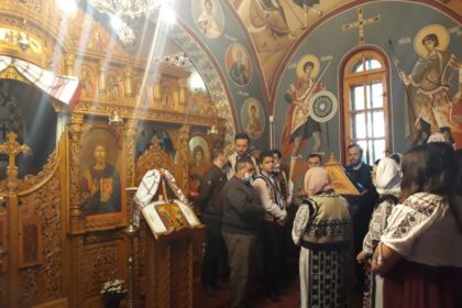 „Ziua bunicilor noştri“ la Parohia „Sf. Gheorghe şi Sf. Nicolae“ din Galaţi – fotografia 3