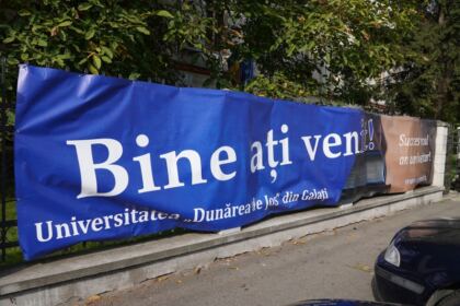Deschiderea solemnă a cursurilor noului an universitar la Universitatea „Dunărea de Jos“ din Galaţi – fotografia 16
