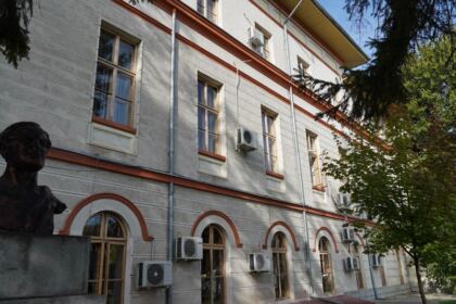 Deschiderea solemnă a cursurilor noului an universitar la Universitatea „Dunărea de Jos“ din Galaţi – fotografia 18