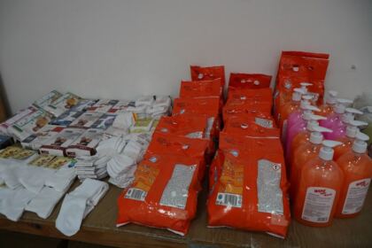Ajutoare oferite de Parohia „Sfânta Cuvioasă Parascheva“ din Galați – fotografia 6
