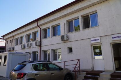 Arhiepiscopia Dunării de Jos sprijină în continuare spitalele şi centrele sociale – fotografia 24