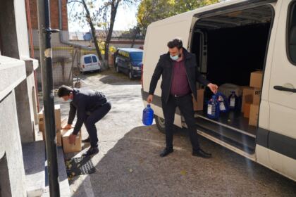 Arhiepiscopia Dunării de Jos sprijină în continuare spitalele şi centrele sociale – fotografia 37