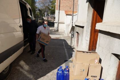 Arhiepiscopia Dunării de Jos sprijină în continuare spitalele şi centrele sociale – fotografia 43