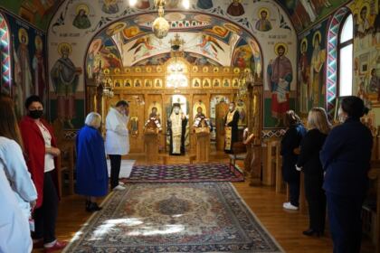 Rugăciuni şi daruri pentru cei bolnavi – fotografia 20