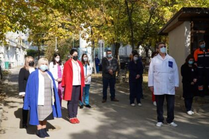 Rugăciuni şi daruri pentru cei bolnavi – fotografia 23