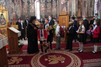 Deschiderea cursurilor pentru noul an şcolar la Seminarul Teologic „Sfântul Apostol Andrei“ din Galaţi – fotografia 11