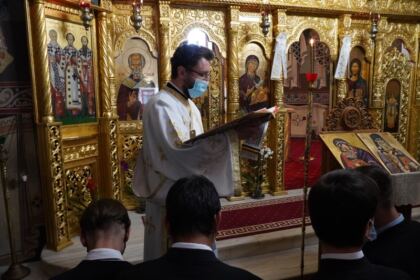 Deschiderea cursurilor pentru noul an şcolar la Seminarul Teologic „Sfântul Apostol Andrei“ din Galaţi – fotografia 18