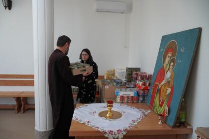 Preoţii şi credincioşii brăileni au organizat un nou transport cu ajutoare pentru ucraineni – fotografia 20