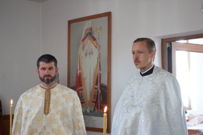 Rugăciune şi caravană medicală în satul Petroiu din judeţul Brăila – fotografia 11