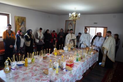 Rugăciune şi caravană medicală în satul Petroiu din judeţul Brăila – fotografia 16