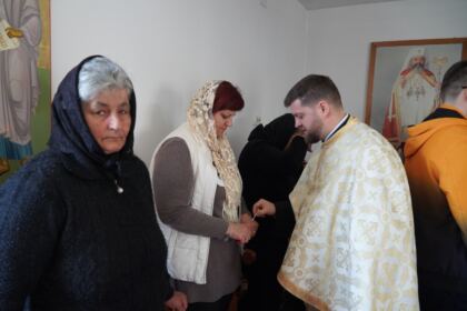 Rugăciune şi caravană medicală în satul Petroiu din judeţul Brăila – fotografia 22