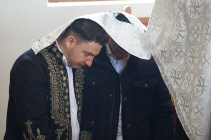Rugăciune şi caravană medicală în satul Petroiu din judeţul Brăila – fotografia 32