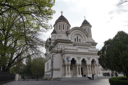 Rugăciune şi vizite misionare în Eparhia Dunării de Jos – fotografia 1