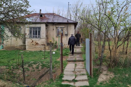 Rugăciune şi vizite misionare în Eparhia Dunării de Jos – fotografia 10