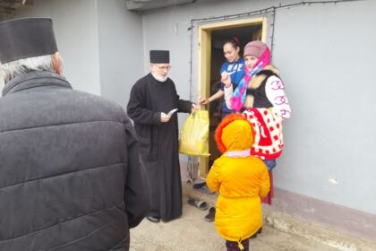 Rugăciune şi vizite misionare în Eparhia Dunării de Jos – fotografia 17