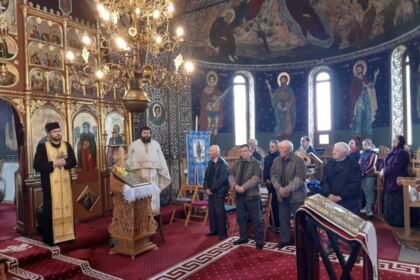 Rugăciune şi vizite misionare în Eparhia Dunării de Jos – fotografia 19