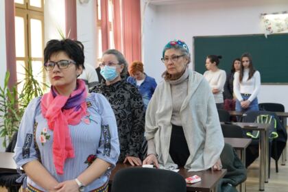 Simpozion studenţesc la Galaţi dedicat sfinţilor isihaşti – fotografia 9