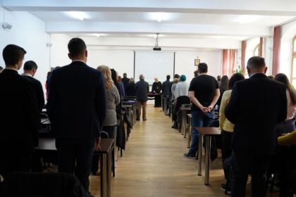 Simpozion studenţesc la Galaţi dedicat sfinţilor isihaşti – fotografia 23