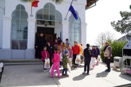 Programul eparhial „Ne înnoim de Sfintele Paşti“ a continuat în Protopopiatul Galaţi – fotografia 15