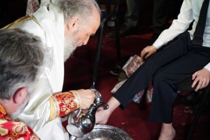 Liturghie şi filantropie la Catedrala Arhiepiscopală din Galaţi – fotografia 53